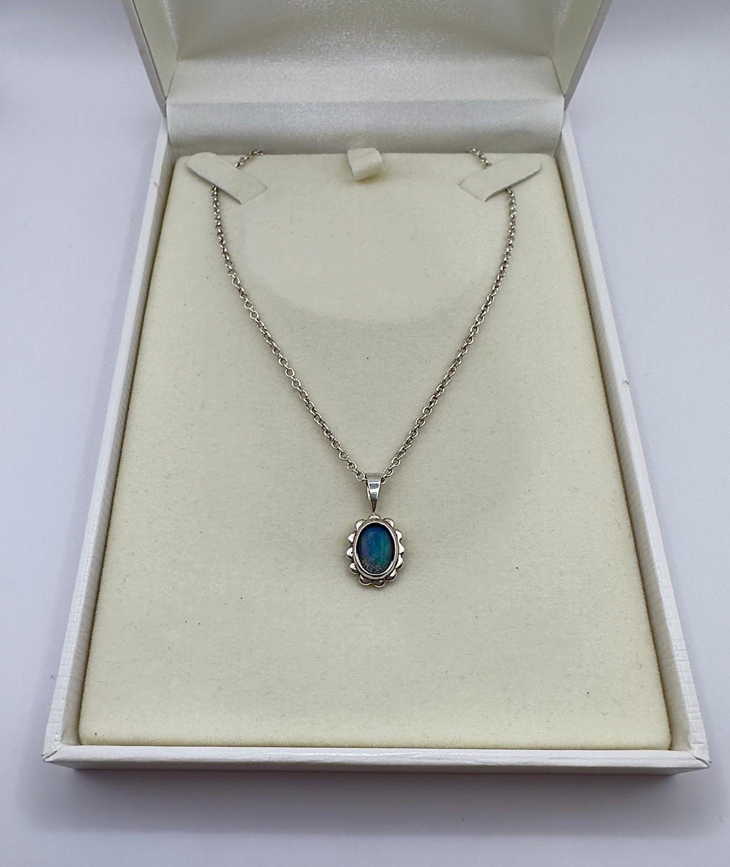 Collier Opale